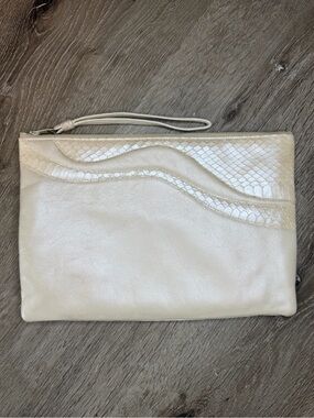 Vintage Ruth Saltz Handbag Leather Clutch Pearlescent Snakeskin 1980s